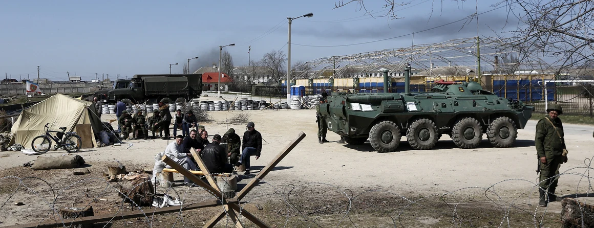 Krym, przejęcie dawnej bazy armii ukraińskiej, marzec 2014
