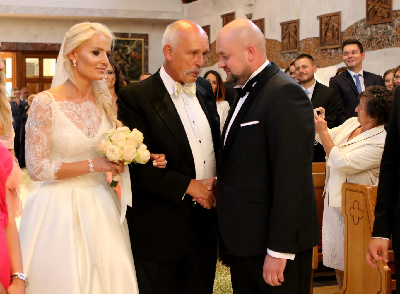 Janusz Korwin-Mikke z córką i zięciem Janusz Korwin-Mikke z córką i zięciem