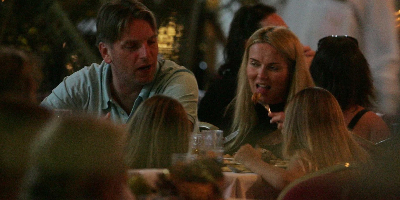 Tomasz Lis z żoną na kolacji Tomasz Lis z żoną na kolacji