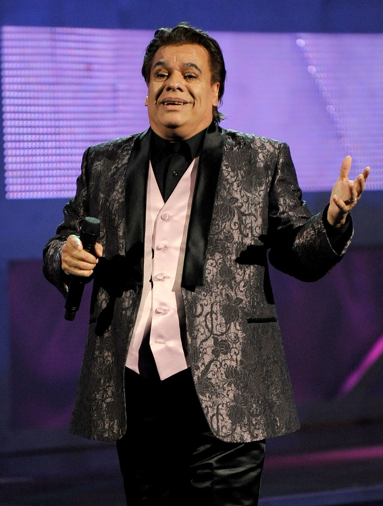 Juan Gabriel miał 66 lat