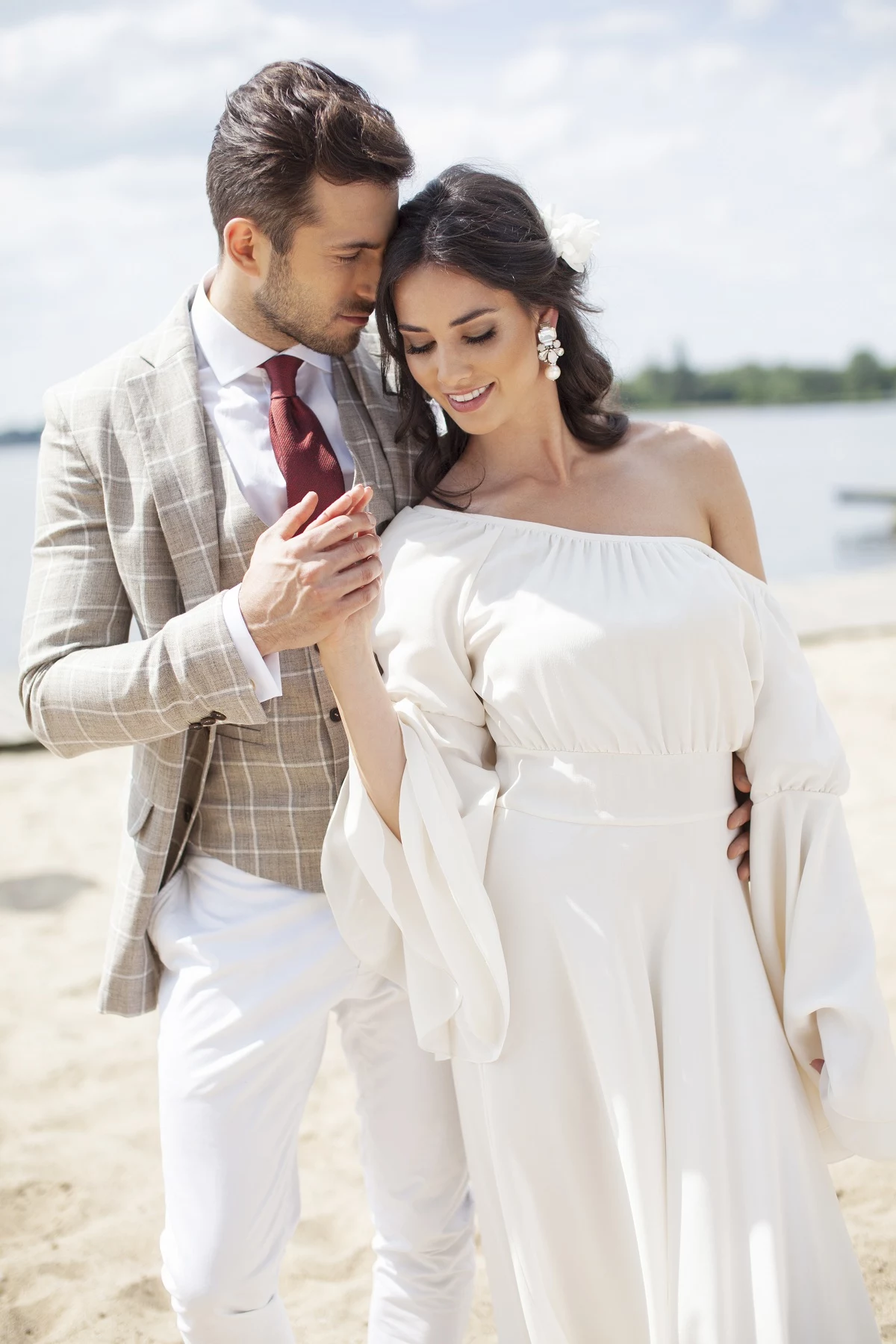 W sesji udział wzięli Miss Polski 2010 – Agata Szewioła i Mister Polski 2014 – Rafał Maślak. W sesji udział wzięli Miss Polski 2010 – Agata Szewioła i Mister Polski 2014 – Rafał Maślak.