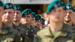 Promocja absolwentów Wyższej Szkoły Oficerskiej Wojsk Lądowych im. gen. Tadeusza Kościuszki we Wrocławiu, na pierwszy stopień oficerski