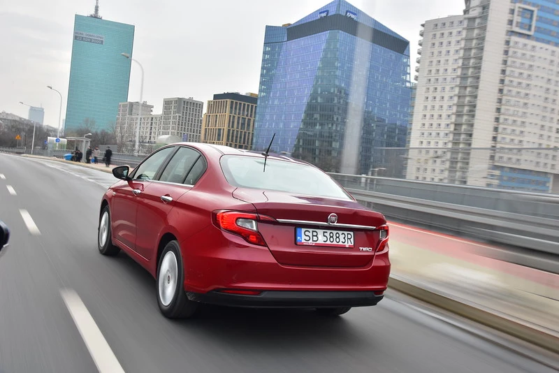 Fiat Tipo 1.4 Lounge Fiat Tipo 1.4 Lounge