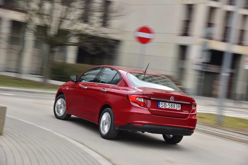 Fiat Tipo 1.4 Lounge Fiat Tipo 1.4 Lounge