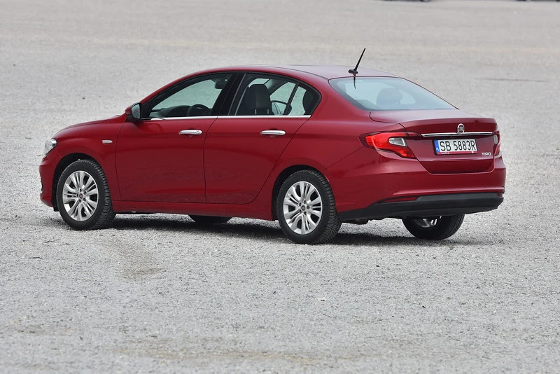 Fiat Tipo 1.4 Lounge Fiat Tipo 1.4 Lounge