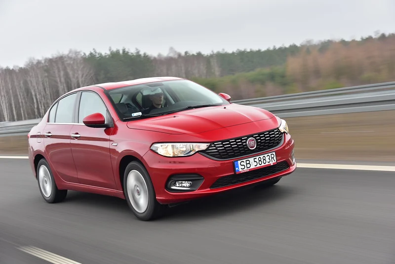 Fiat Tipo 1.4 Lounge Fiat Tipo 1.4 Lounge