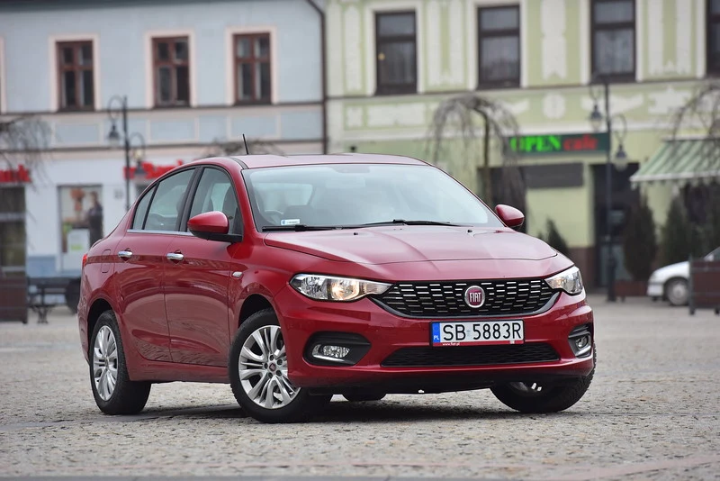 Fiat Tipo 1.4 Lounge Fiat Tipo 1.4 Lounge