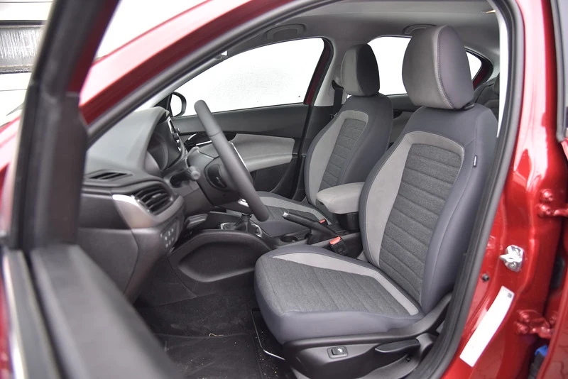 Fiat Tipo 1.4 Lounge Fiat Tipo 1.4 Lounge