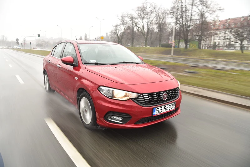 Fiat Tipo 1.4 Lounge Fiat Tipo 1.4 Lounge