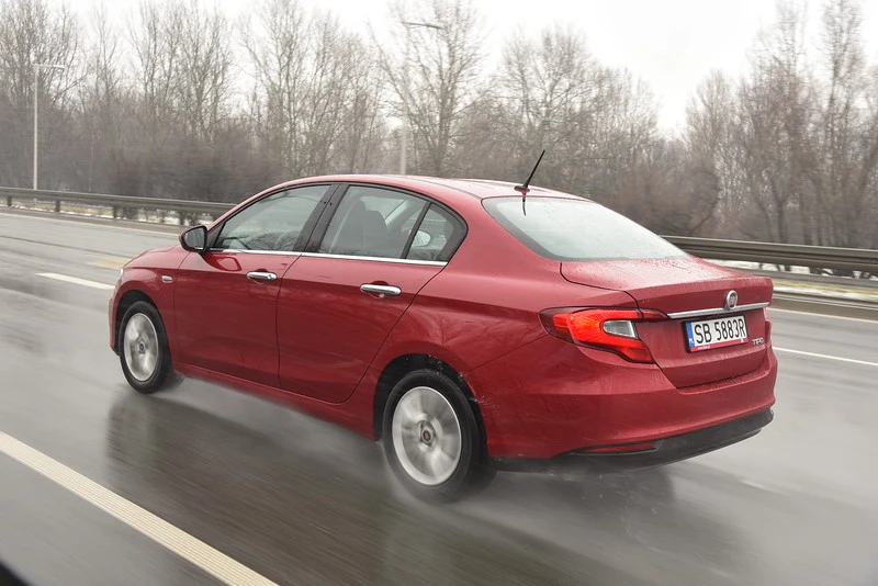 Fiat Tipo 1.4 Lounge Fiat Tipo 1.4 Lounge