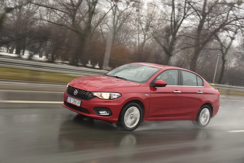 Fiat Tipo 1.4 Lounge Fiat Tipo 1.4 Lounge