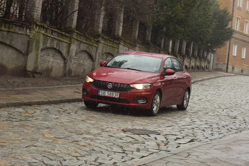 Fiat Tipo 1.4 Lounge Fiat Tipo 1.4 Lounge