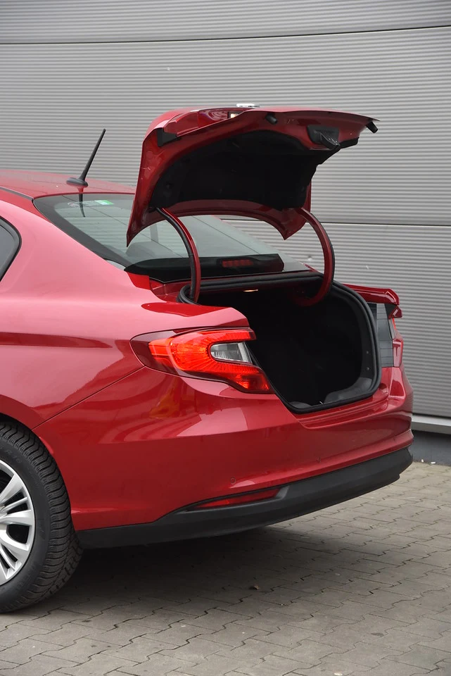 Fiat Tipo 1.4 Lounge Fiat Tipo 1.4 Lounge