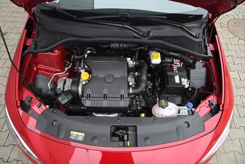 Fiat Tipo 1.4 Lounge Fiat Tipo 1.4 Lounge