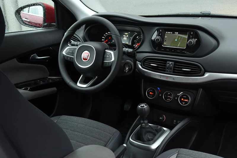 Fiat Tipo 1.4 Lounge Fiat Tipo 1.4 Lounge