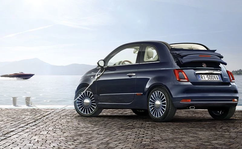 Fiat 500 Riva