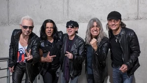 Scorpions w składzie z Mikkeyem Dee (drugi z prawej)