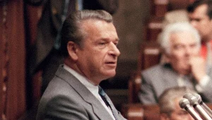 Minister spraw wewnętrznych Czesław Kiszczak