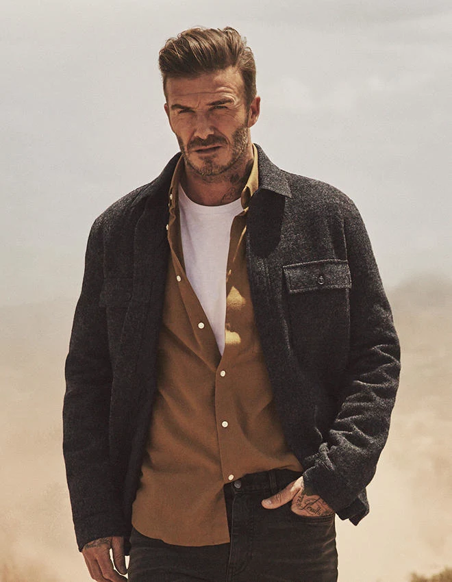 Kolekcja Modern Essentials selected by David Beckham na jesień/zimę 2016 będzie dostępna od 29 września w sklepach H&M. Kolekcja Modern Essentials selected by David Beckham na jesień/zimę 2016 będzie dostępna od 29 września w sklepach H&M.