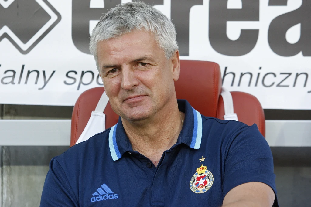 Trener Wisły Kraków Dariusz Wdowczyk Trener Wisły Kraków Dariusz Wdowczyk