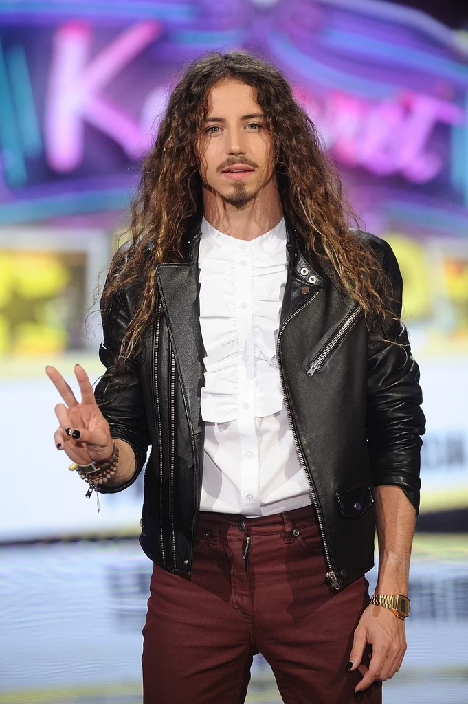 Michał Szpak w programie "Kabaret na Żywo"