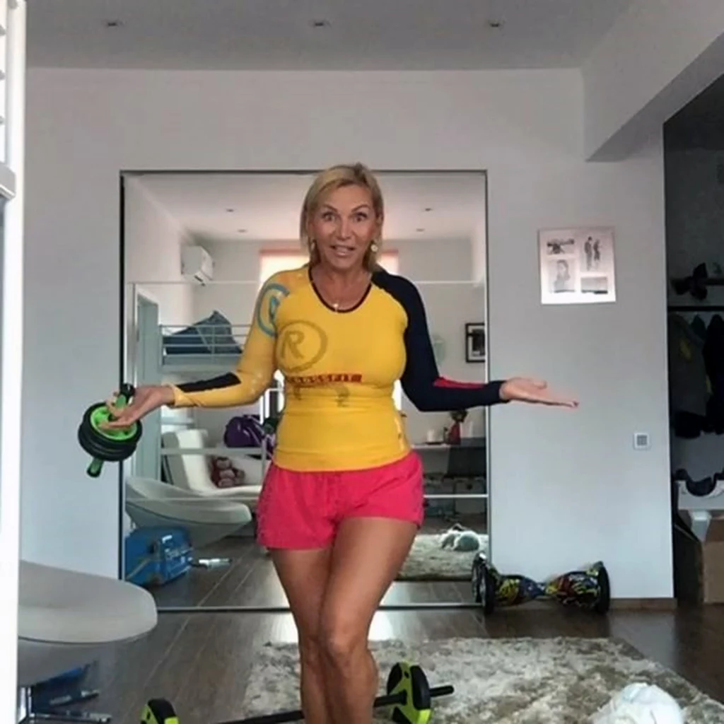 Elena Sanzharovskaya Elena Sanzharovskaya