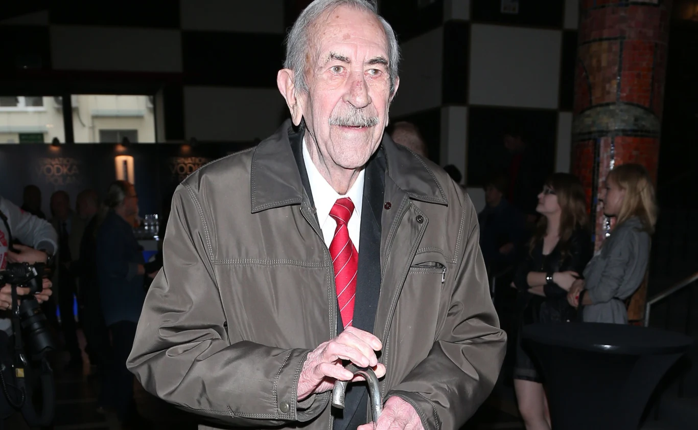 Jan Kobuszewski Jan Kobuszewski