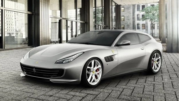 Ferrari GTC4 Lusso T