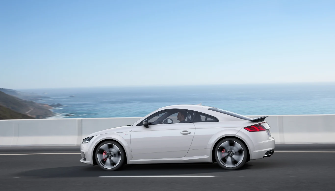 Audi TT S line competition