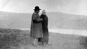 Maria Skłodowska-Curie i Albert Einstein - dwoje wielkich naukowców XX wieku. Genewa, rok 1925