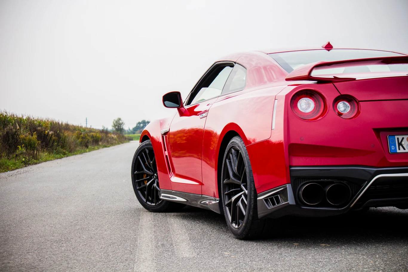 Nissan GT-R