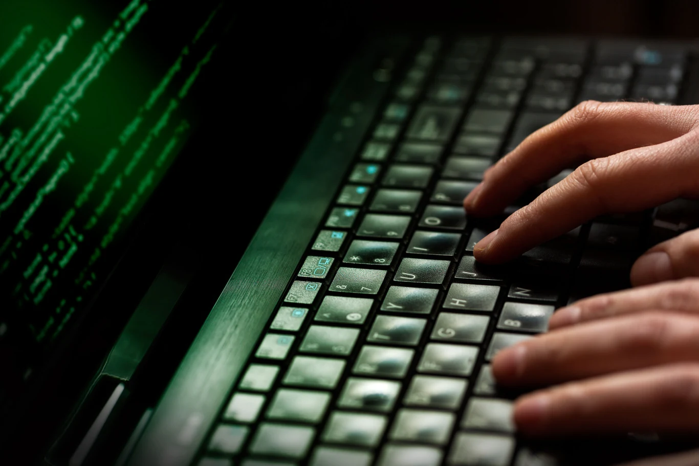 Hakerzy prowadzą na Twitterze kampanię, która naraża użytkowników na utratę aktywów Hakerzy prowadzą na Twitterze kampanię, która naraża użytkowników na utratę aktywów