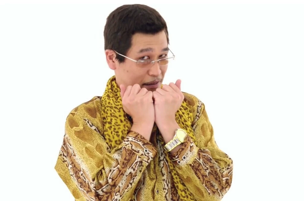 Piko-Taro w utworze "PPAP", czyli "Pen-Pineapple Apple-Pen"