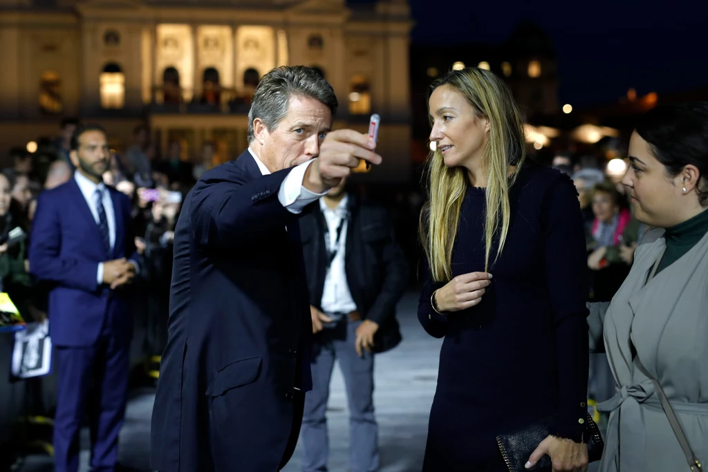 „Okazjonalny seks i niezobowiązujący romans umacniają małżeństwo” twierdzi Hugh Grant „Okazjonalny seks i niezobowiązujący romans umacniają małżeństwo” twierdzi Hugh Grant