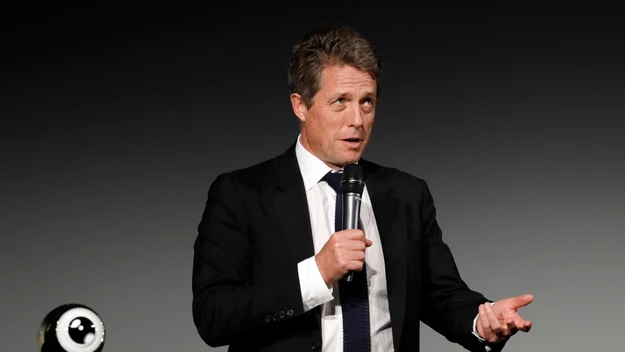 „Okazjonalny seks i niezobowiązujący romans umacniają małżeństwo” twierdzi Hugh Grant