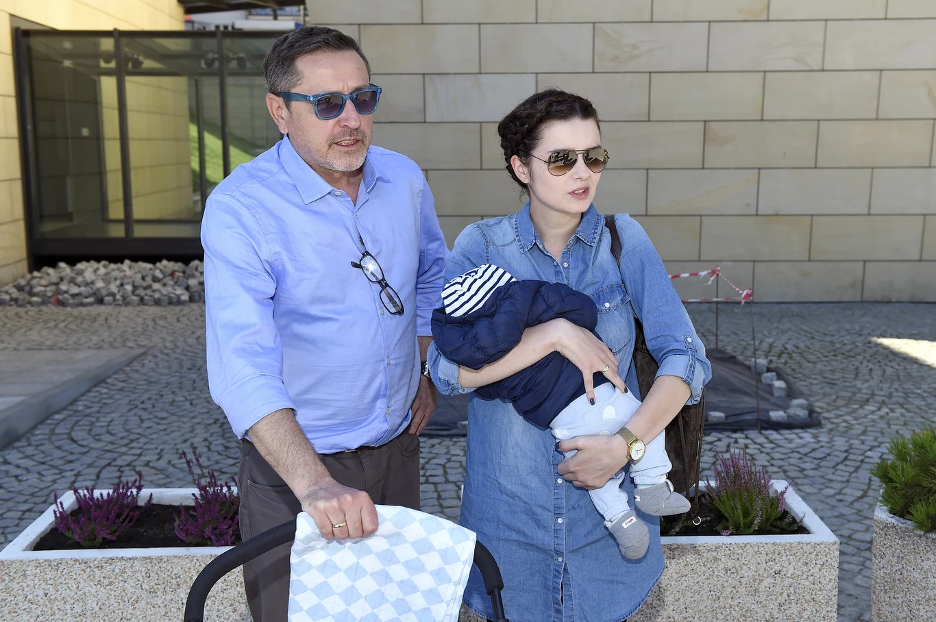 Syn pary niedawno skończyl roczek Syn pary niedawno skończyl roczek