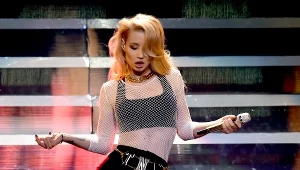 Iggy Azalea potrzebuje czasu, aby dojść do siebie
