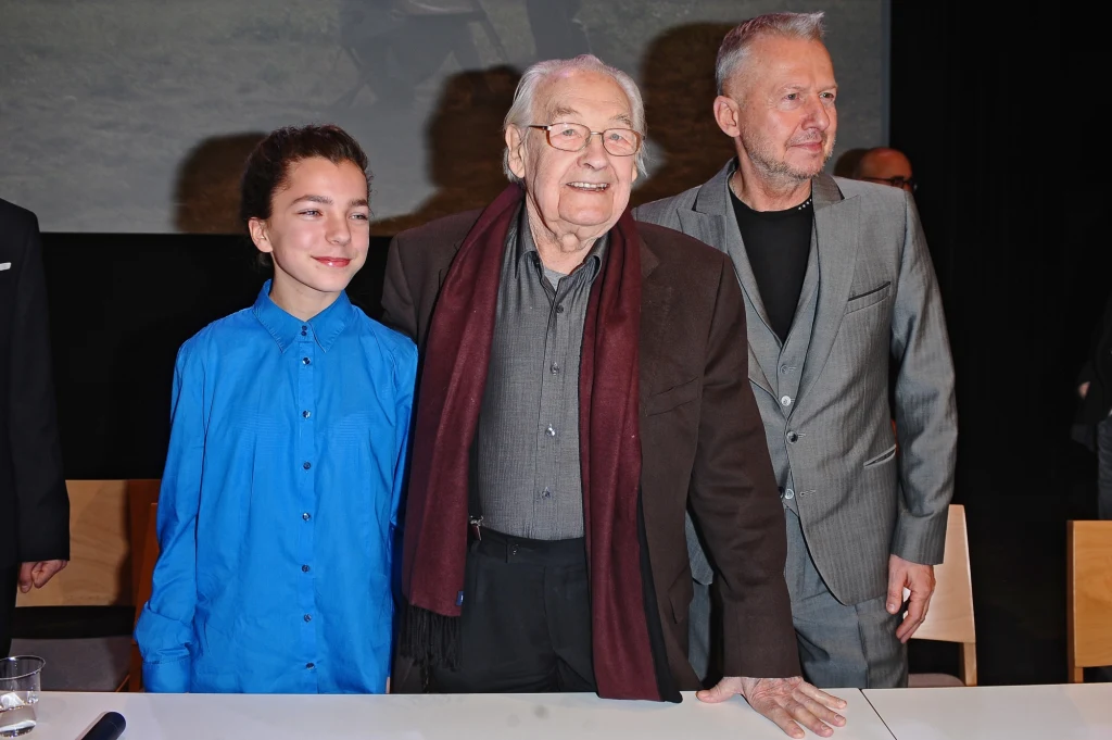 Bronia z Wajdą i Lindą