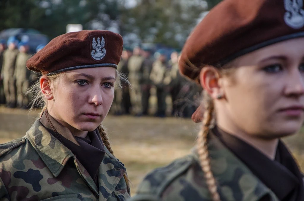 Licealiści w Żaganiu mają okazję poznać wojsko od środka