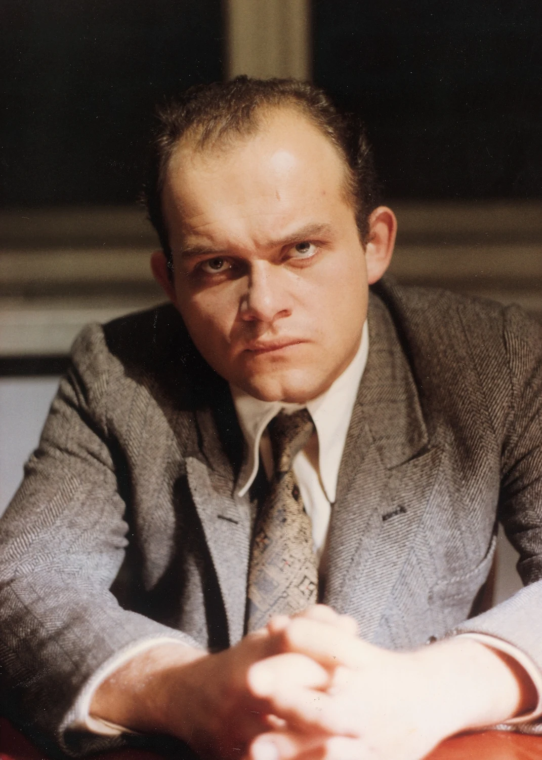 Najbardziej pamiętną rolę zagrał jednak w "Przesłuchaniu" (1981) Ryszarda Bugajskiego, gdzie wcielił się w postać przesłuchującego bohaterkę Krystyny Jandy bezwzględnego i cynicznego porucznika Morawskiego.

"'Przesłuchanie' jest w ogóle dosyć upiornym filmem. Kręciliśmy go w napięciu, bo baliśmy się, że nie uda nam się go skończyć. Czas był niespokojny, ale dawał nadzieję, że da się zachować trochę tej wolności, którą wywalczył Sierpień. Zło moich bohaterów przeraża mnie zawsze. Co prawda pozycja aktora jest wygodna, bo po zagranej scenie można wrócić do siebie samego, ale kreowanie negatywnych postaci każe odnaleźć w sobie ciemne strony i zastanowić się, czy w jakichś okolicznościach mogłyby one dominować. Czy sprawdziłbym się w momencie próby, czy postawiony przed dramatycznymi wyborami nie opowiedziałbym się po stronie zła? - Ferency mówił po latach w rozmowie z "Rzeczpospolitą".
