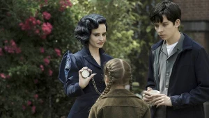 Kadr z filmu "Osobliwy dom pani Peregrine" 