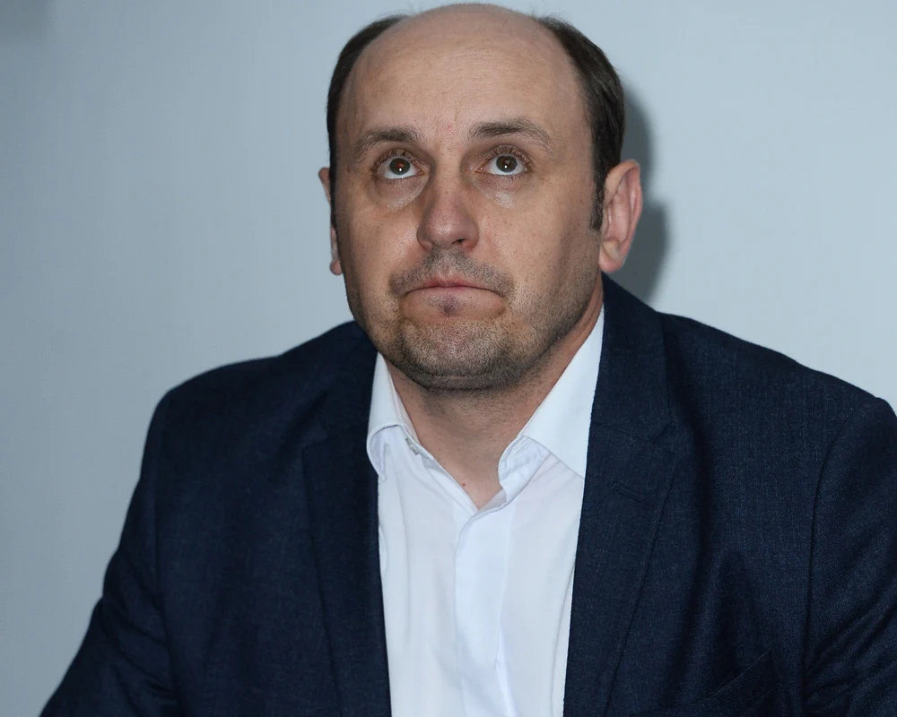 Adam Woronowicz zaskakuje! Adam Woronowicz zaskakuje!