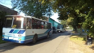 Fatalny stan autobusów szkolnych