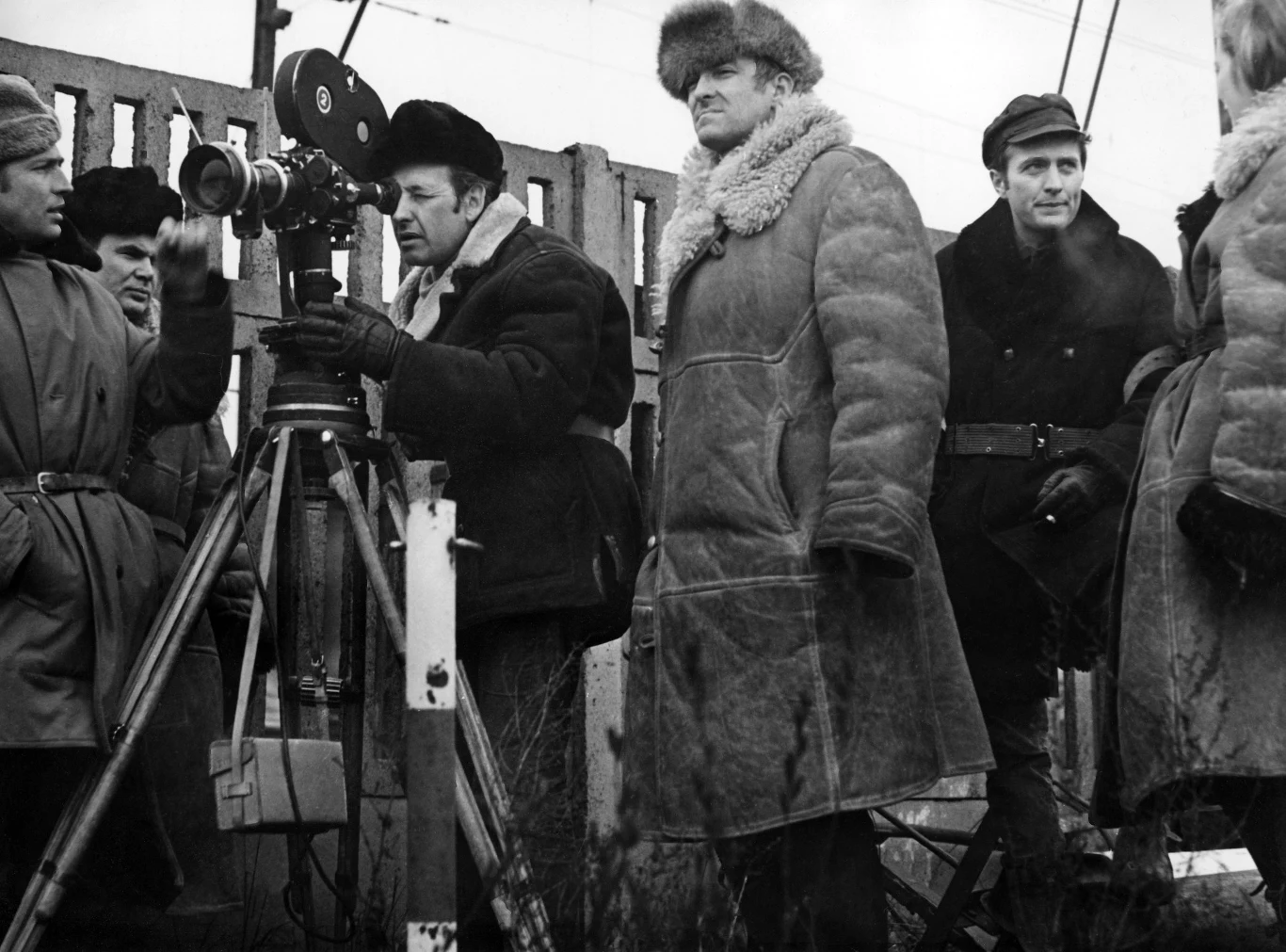 Kolejne filmy Wajdy to m.in. nakręcony we Francji "Danton" (1983), na podstawie "Sprawy Dantona" Stanisławy Przybyszewskiej, w którym główne role zagrali Gerard Depardieu i Wojciech Pszoniak.