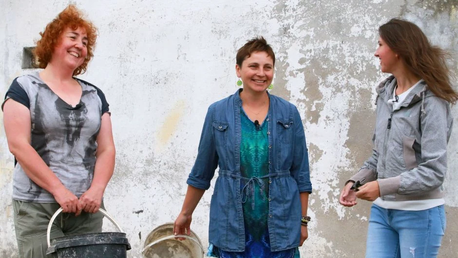 Katarzyna, Ania i Beata wciąż rywalizują o względy Marka. Po randce z rolnikiem Ania ma pewne wątpliwości...