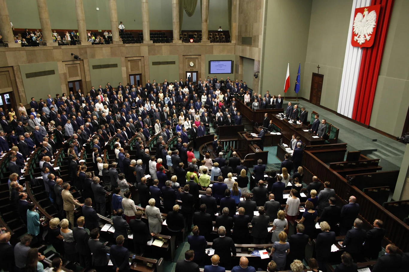 Do ratyfikacji umowy handlowej między UE a Kanadą potrzeba będzie 2/3 głosów posłów oraz przez Senat większością 2/3 