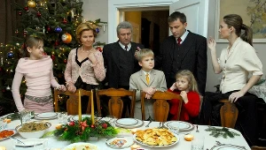 ciągu niemal trzech dekad w „Klanie” zagrało niemal trzy tysiące aktorów