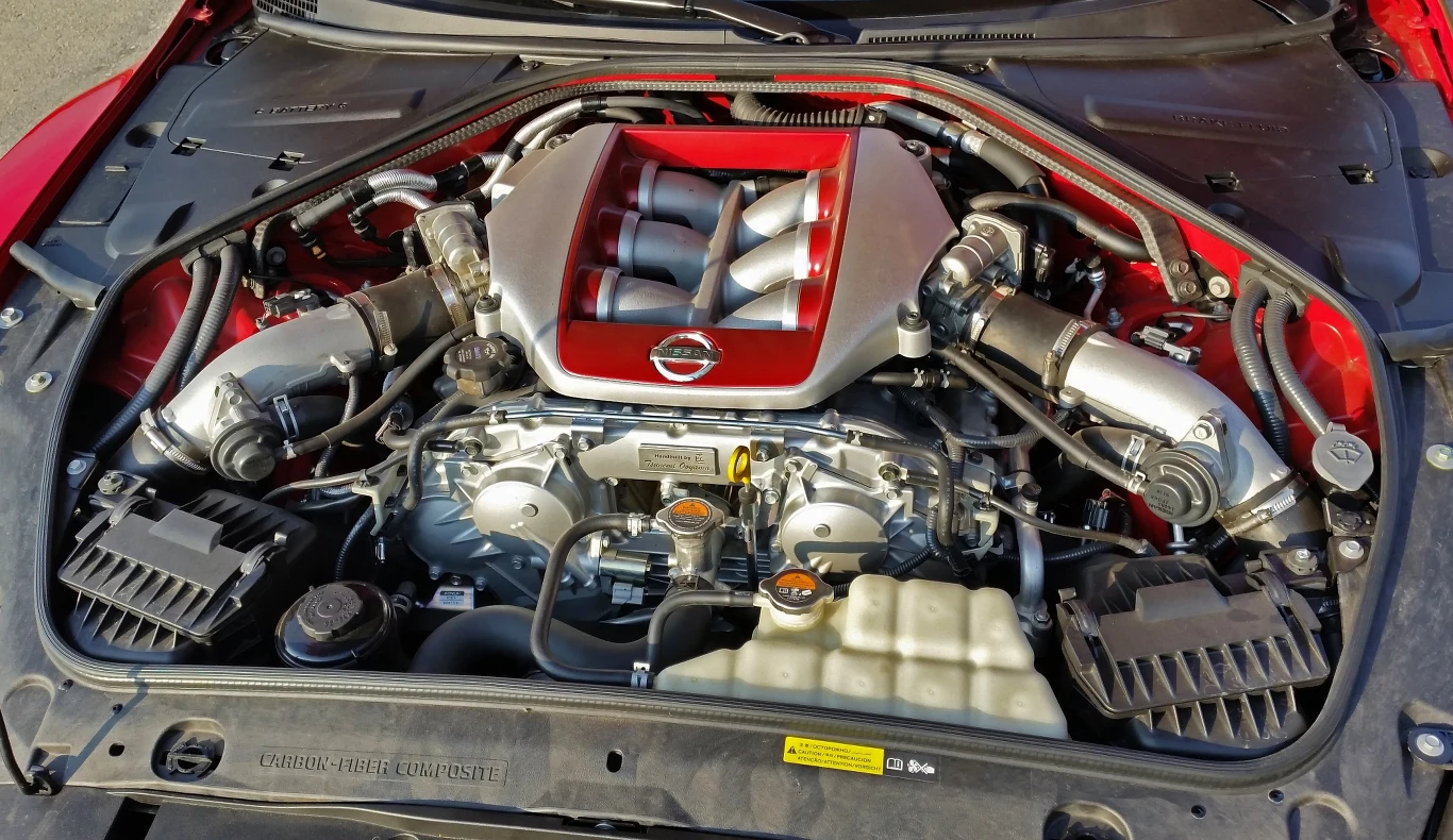 Nissan GT-R