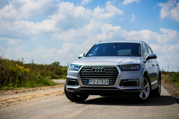 Audi Q7 e-tron