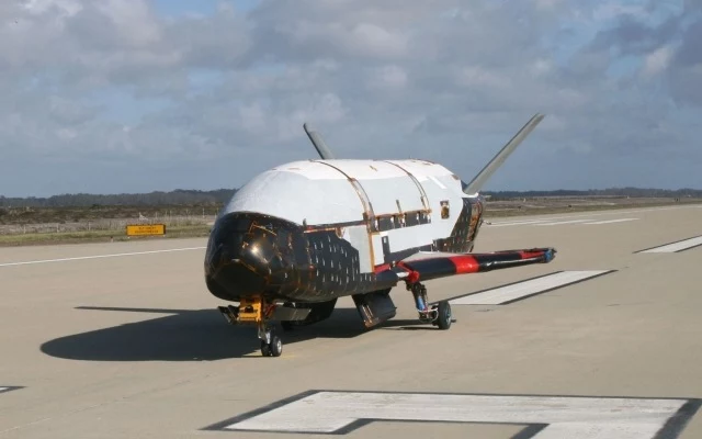 X-37B - Materiały US Army